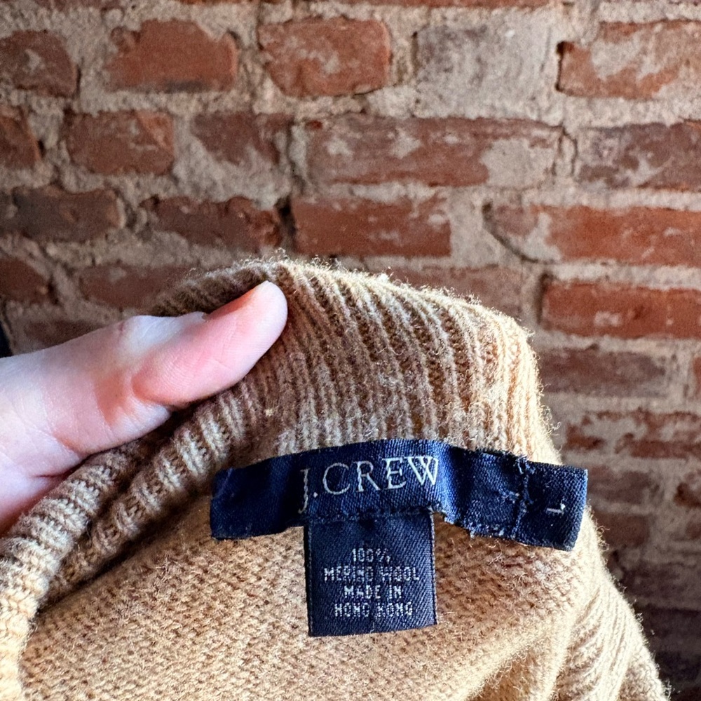 J. Crew Women’s 100% Merino Wool Beige Turtleneck Tunic Sweater - Picture 3 of 3